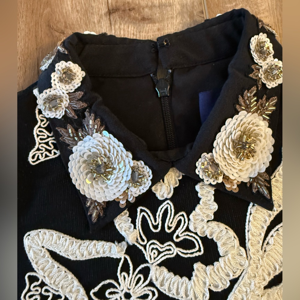 Marchesa Black Sheer Long-Sleeve Dress with White Floral Appliqué - Picture 2 of 7
